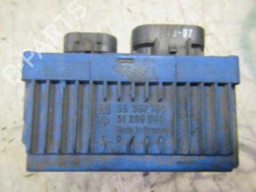 Used Electronic module OPEL CORSA D (S07) [2006-2015]  9090471