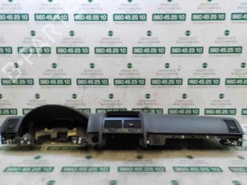 Used Dashboard Dashboard VW TOUAREG (7LA, 7L6, 7L7) 3.0 V6 TDI (225 hp) 5287359 5287359