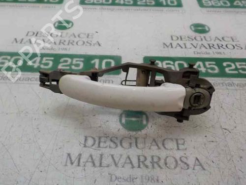 Maneta exterior delantera izquierda VW EOS (1F7, 1F8) 1.6 FSI (115 hp) 4386755