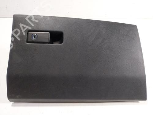 Used Glove box KIA SPORTAGE IV (QL, QLE) 1.7 CRDi (116 hp) 19647726