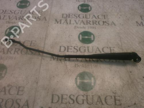 Used Front windshield wiper arm Front windshield wiper arm 3802569 3802569