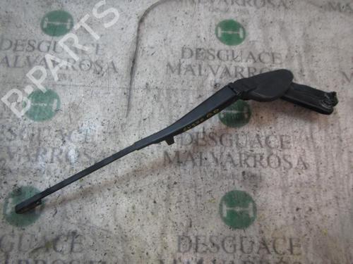 Used Front windshield wiper arm Front windshield wiper arm 3837532 3837532