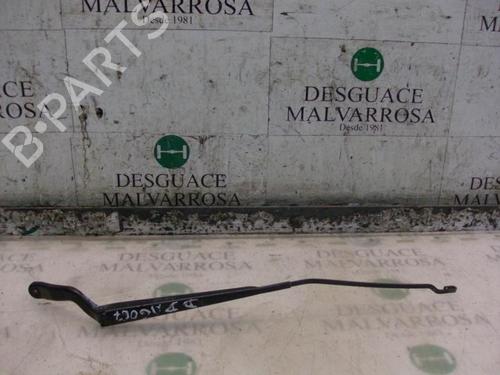 Used Front windshield wiper arm FORD FIESTA V (JH_, JD_) ST150 (150 hp) 4012141