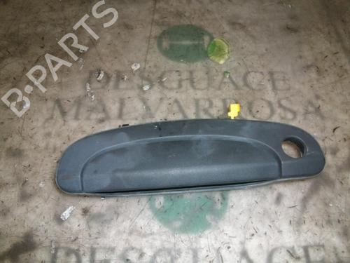 Used Front left exterior door handle Front left exterior door handle HYUNDAI GETZ (TB) [2001-2011] 3753730 3753730