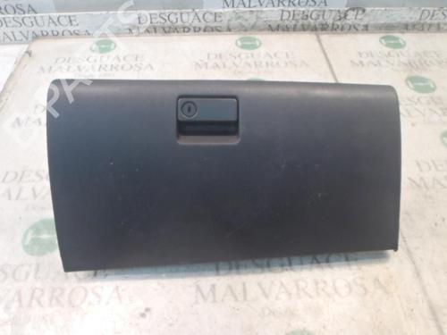 Used Glove box Glove box MAZDA 6 Saloon (GG) 2.0 DI (GG14) (136 hp) 3809135 3809135