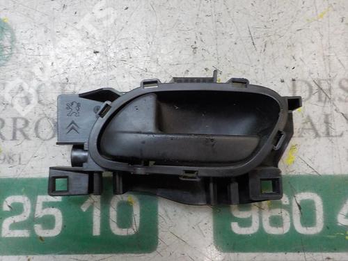 Used Rear left interior door handle Rear left interior door handle CITROËN BERLINGO MULTISPACE (B9) 1.6 HDi 75 16V (75 hp) 6618578 6618578