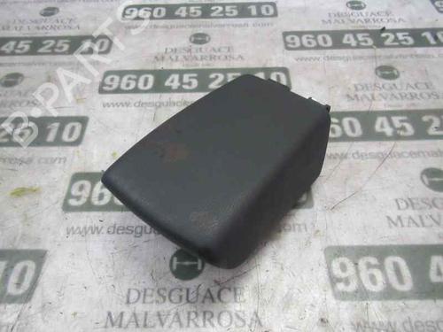 Used Armrest / Center console Armrest / Center console OPEL ASTRA J (P10) [2009-2016] 7152306 7152306