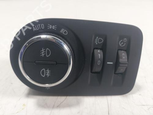 Commande de phare OPEL CORSA F (P2JO) 1.2 (68) (101 hp) 21131226