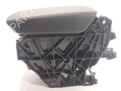 Used Armrest / Center console SEAT LEON Sportstourer (KL8, KLD) 1.5 eTSI (150 hp) 30338189