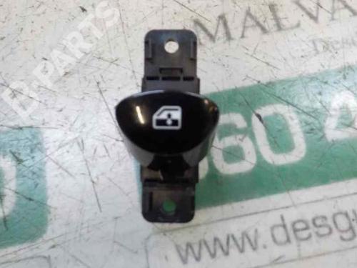 Used Right front window switch Right front window switch ABARTH 500 / 595 / 695 1.4 (312.AXY11, 312.AXY1A) (145 hp) 5237097 5237097