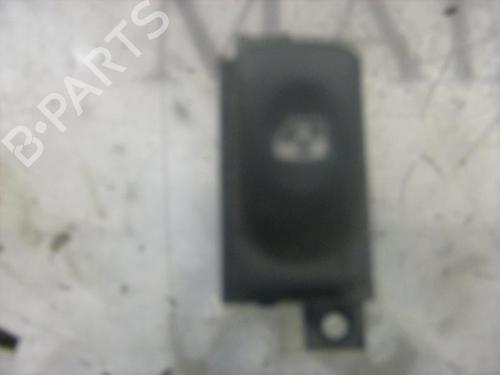 Used Right front window switch Right front window switch RENAULT LAGUNA I (B56_, 556_) 1.9 dCi (B56W) (107 hp) 3745458 3745458