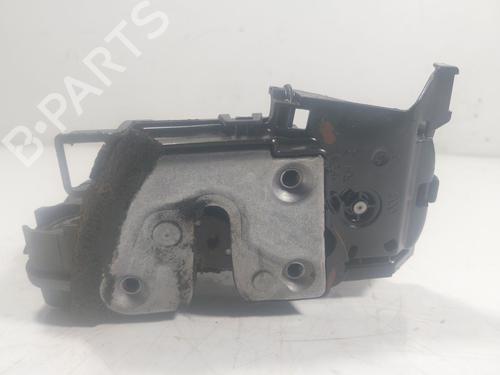 Rear right lock SMART FORFOUR Hatchback (453) electric drive (453.091) (82 hp) 16825101