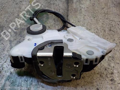 Used Front left lock TOYOTA YARIS (_P13_) [2010-2020]  3850819