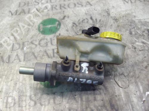 Used Brake master cylinder Brake master cylinder VW POLO (6N2) 1.4 16V (75 hp) 3760560 3760560