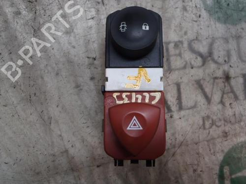 Used Warning switch Warning switch RENAULT SCÉNIC II (JM0/1_) 1.5 dCi (JM1E, JM16) (106 hp) 3819675 3819675