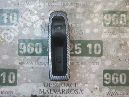 Used Right rear window switch Right rear window switch RENAULT KOLEOS I (HY_) 2.0 dCi 4x4 (HY0B) (173 hp) 3861948 3861948