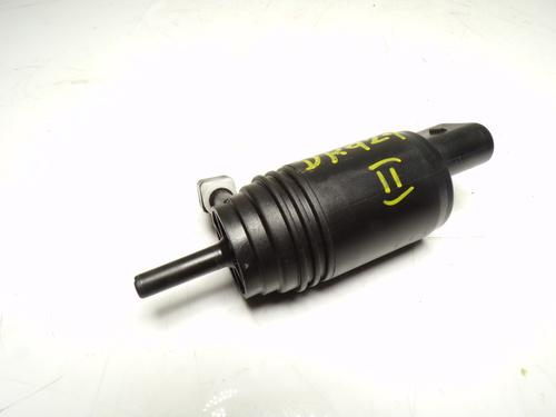 Used Washer pump BMW 4 Convertible (F33, F83) [2013-2020]  14289319