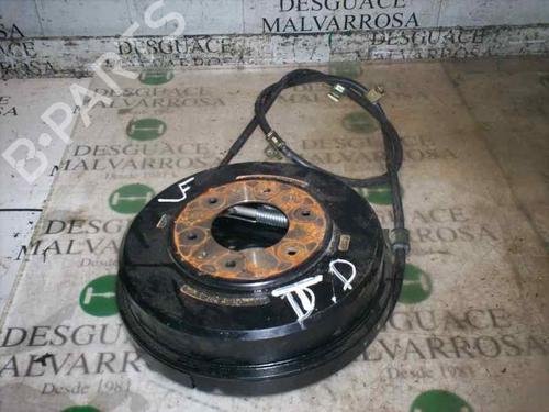 Used Right rear steering knuckle Right rear steering knuckle MITSUBISHI L200 / TRITON (KA_T, KB_T) 2.5 DI-D (KA4T) (136 hp) 3755398 3755398