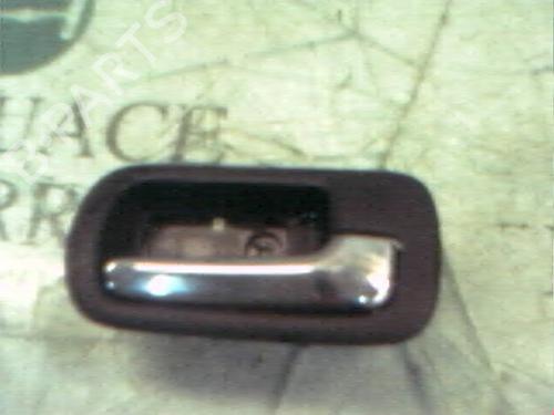 Used Front right interior door handle Front right interior door handle HONDA CIVIC VII Hatchback (EU, EP, EV) 1.6 i (EP2, EU8, EU6) (110 hp) 3787114 3787114
