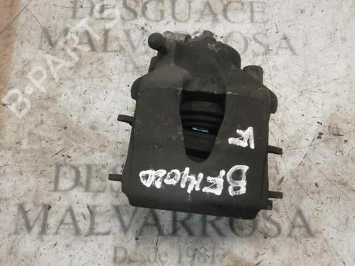 Used Right front brake caliper Right front brake caliper SEAT LEON (1M1) 1.6 (100 hp) 11545734 11545734