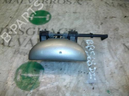 Used Front left exterior door handle PEUGEOT 206 Hatchback (2A/C) 1.4 i (75 hp) 3754909