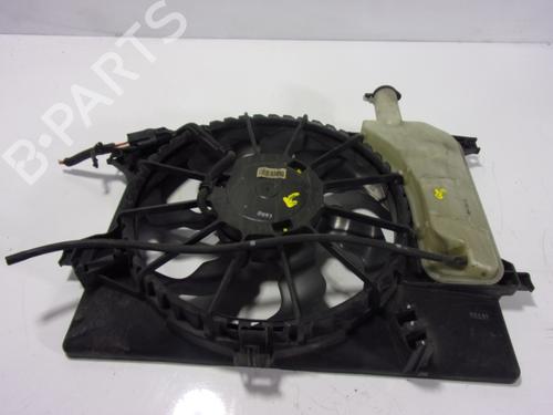 Used Radiator fan Radiator fan KIA CEE'D (JD) 1.6 GDI (135 hp) 10616846 10616846
