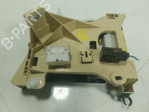 Used Fuse box Fuse box TOYOTA RAV 4 V (_A5_, _H5_) 2.5 Hybrid (AXAH52) (218 hp) 17804476 17804476
