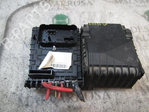 Fuse box VW CADDY III Box Body/MPV (2KA, 2KH, 2CA, 2CH)  | BP3841442E1 