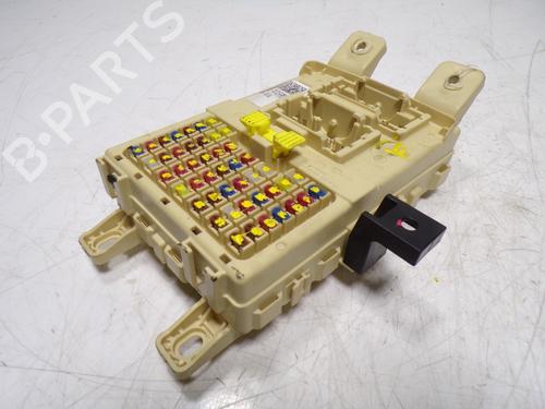 Used Fuse box Fuse box KIA RIO IV (YB, SC, FB) 1.2 CVVT (84 hp) 15121587 15121587