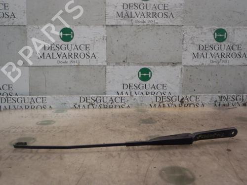 front-wipers-mechanism-nissan-primastar-van-x83-19-dci-100-2002-3812490 main image