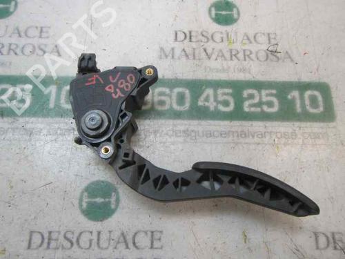 Used Pedal RENAULT MEGANE III Hatchback (BZ0/1_, B3_) 1.5 dCi (BZ0C) (90 hp) 3877269