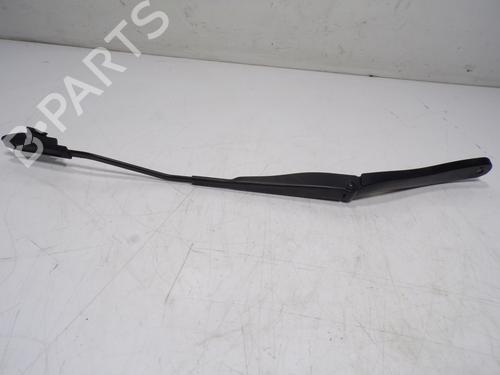 Used Front windshield wiper arm Front windshield wiper arm 11535745 11535745