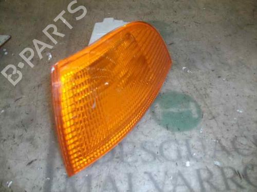 Used Left front indicator FIAT PUNTO (176_) 1.7 TD (176AT) (63 hp) 3782216
