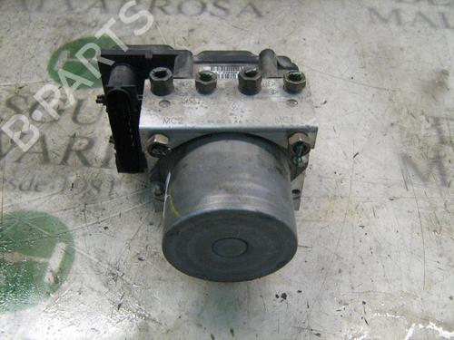 Used ABS pump ABS pump RENAULT MEGANE II (BM0/1_, CM0/1_) 1.5 dCi (BM02, BM13, BM2A, CM02, CM13) (101 hp) 3740571 3740571
