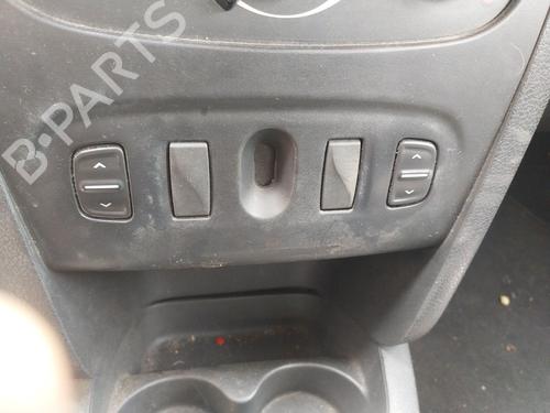 - Image 7