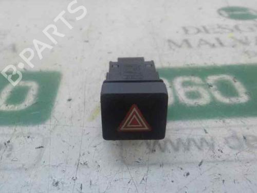 Used Warning switch Warning switch AUDI A4 B9 (8W2, 8WC) 2.0 TDI (150 hp) 4979658 4979658
