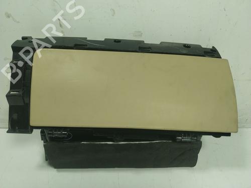 Used Glove box Glove box TESLA MODEL S (5YJS) 90D AWD (422 hp) 16520488 16520488