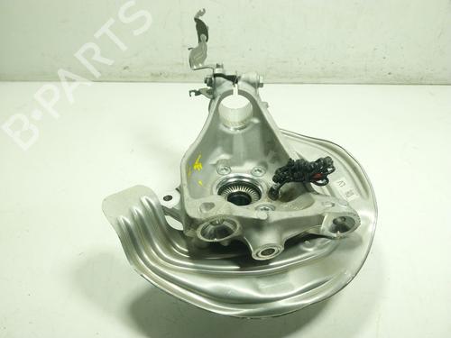 Used Left front steering knuckle BMW 4 Convertible (G23, G83) M 440 i Mild-Hybrid xDrive (374 hp) 30358823