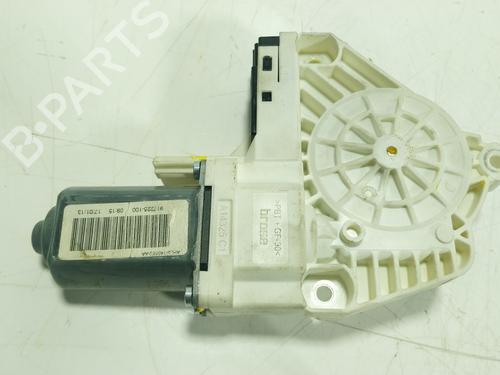 Right front window motor LAND ROVER DISCOVERY IV (L319) 3.0 TD 4x4 | BP27603749E20
