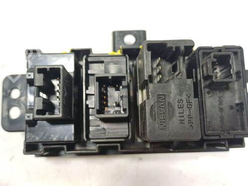 Switch RENAULT KOLEOS I (HY_) 2.0 dCi (HY0K) | BP40160197I30 - Image 4