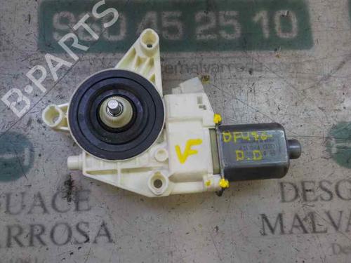 Used Right front window motor Right front window motor MERCEDES-BENZ S-CLASS (W222, V222, X222) S 350 BlueTEC / d (222.132, 222.032, 222.123) (258 hp) 6681557 6681557