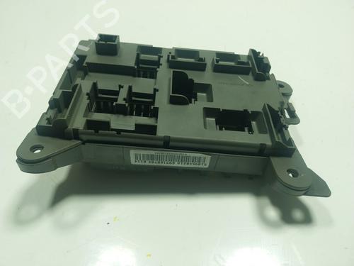 Used Fuse box BMW X6 (E71, E72) xDrive 40 d (306 hp) 17872425