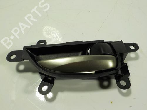 front-right-interior-door-handle-lexus-nx-_z1_-6927078010c1-2014-10219089 main image