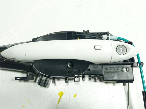 front-left-exterior-door-handle-alfa-romeo-tonale-965_-2022-36253517 main image