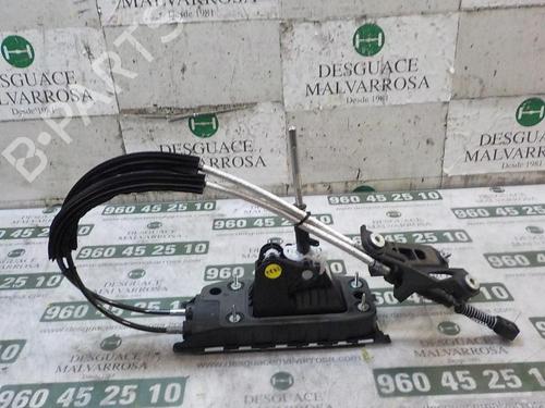 Used Gear lever Gear lever SEAT LEON ST (5F8) 1.6 TDI (110 hp) 7411333 7411333