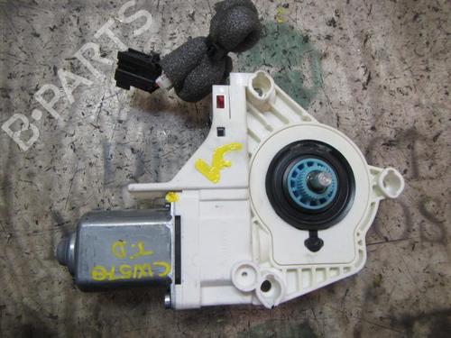 Used Right rear window motor Right rear window motor SKODA YETI (5L) 1.2 TSI (105 hp) 4010703 4010703