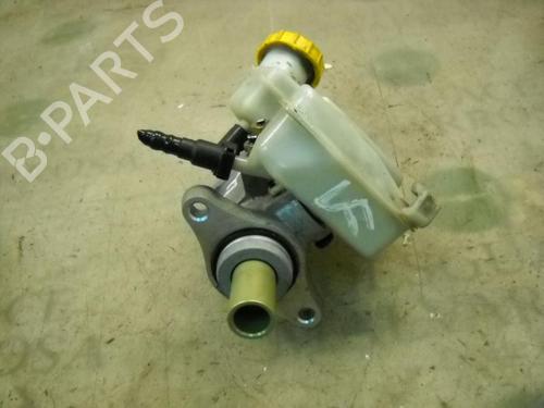 Brake master cylinder FORD FIESTA V (JH_, JD_) 1.4 TDCi | BP3735517M77 