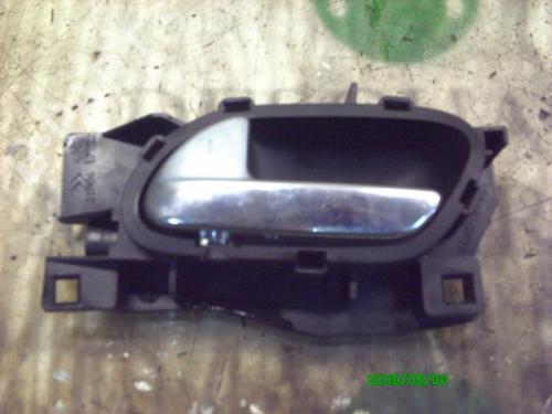 Used Front left interior door handle CITROËN C4 I (LC_) [2004-2014]  3788555