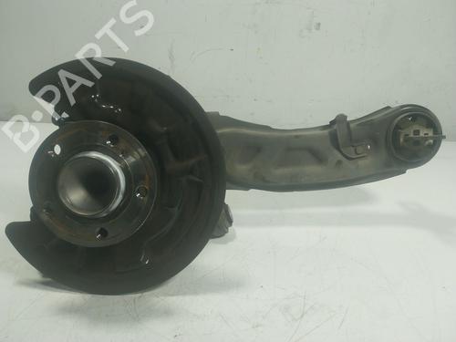 Used Right rear steering knuckle MERCEDES-BENZ GLA-CLASS (X156) GLA 180 (156.942) (122 hp) 17110291