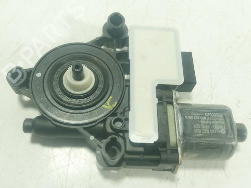 Used Right rear window motor Right rear window motor CUPRA LEON Sportstourer (KL8, KU8, KUD) 1.5 eTSI (150 hp) 30273316 30273316